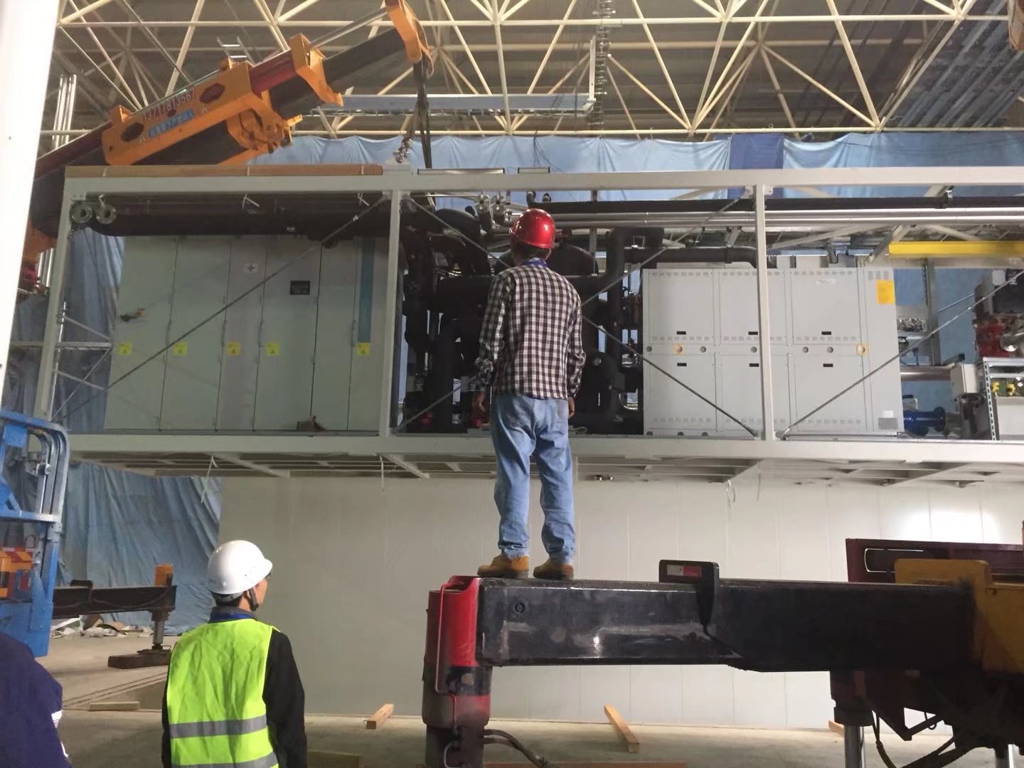 北京精密仪器搬运公司-设备吊装搬运联系方式